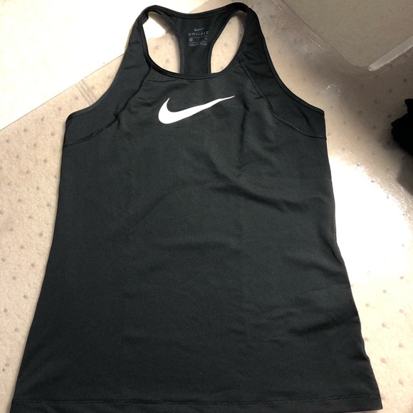 Nike workout tank - Picture 1 of 1